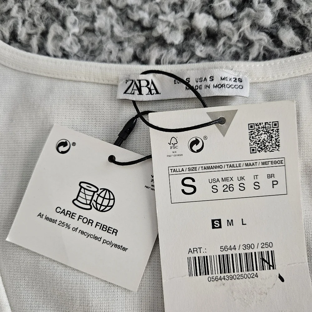 Zara White Mini Dress Small Short Sleeves V-Neck A-Line Graduation Bachelorette - Picture 4 of 10